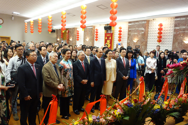 中国驻旧金山总领事馆举行庆祝香港回归二十年招待会