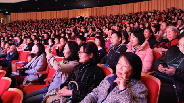 中国侨联“亲情中华”越剧团大洋洲巡演在澳大利亚首都堪培拉演出取得圆满成功